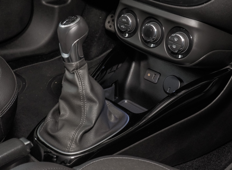 Adam 1.0 Turbo Slam ecoFlex, Klimaautomatik, Winter+Sommer auf Alu!!