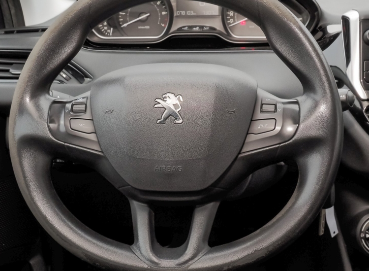 208 1.2 PureTech 82 Active , Klima / Winter und Sommerräder