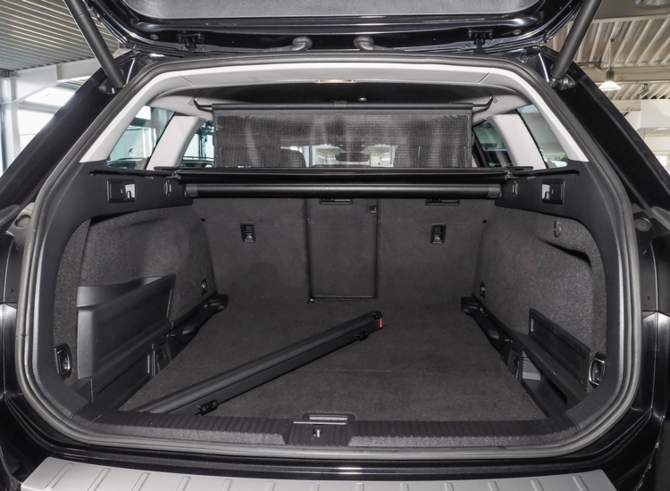 Passat Variant Business 2.0 TDI DSG!! Standheizung, Navi uvm Business