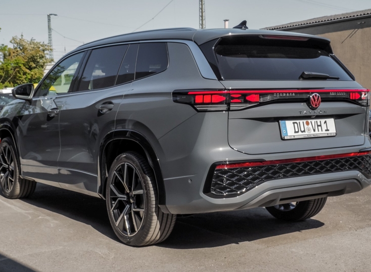 Tayron R-Line 2,0 l TDI SCR 4MOTION 142 kW (193 PS) 7-Gang- DSG