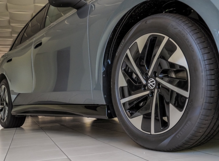 ID.7 Tourer Pro 210 kW (286 PS) 77 kWh 1-Gang-Automatik