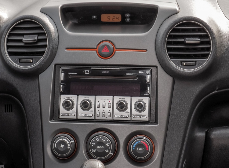Carens 2.0 CVVT LX Automatik, LM Felgen, Klima u.v.m. LX