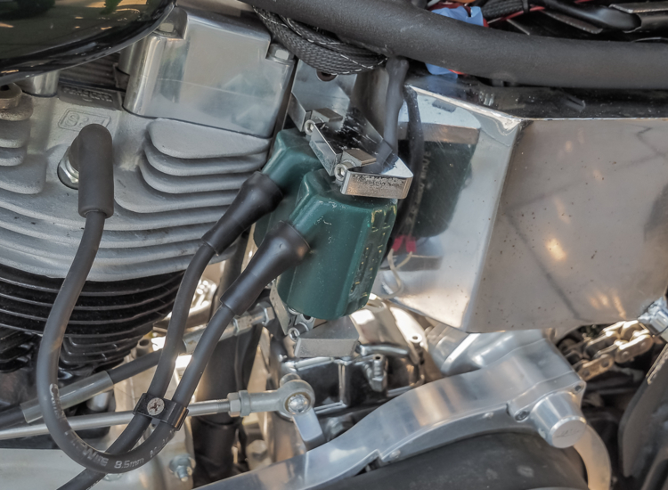 Shovelhead Baujahr 1981 Leder