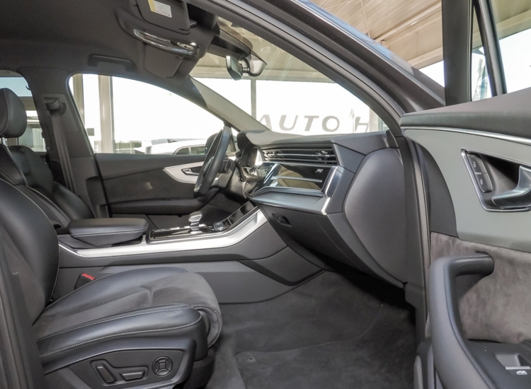 Q7 50 S-Line, 3.0 TDI quattro, Tip-Tronic, incl. 255er Winterräder, Navi Plus, AHK uvm