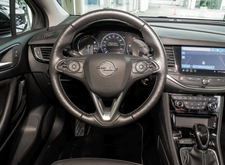 Astra K Business Elegance, 1.5 D, Navi, Alu uvm