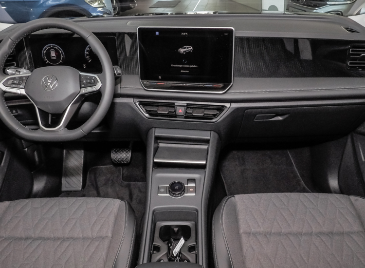 Tiguan Life / Advance 1.5 eTSI, DSG! 110 KW, AHK, LED, Climatronic uvm Navi