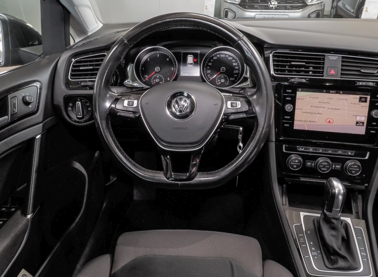 Golf VII Variant Highline VII 2.0 TDI DSG!! Panorama, LED, Business uvm Navi