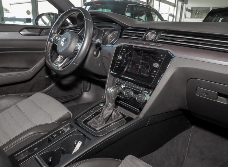 Passat Variant Comfortline 1.4 TSI DSG!! R-Line! Navi, Businesspaket uvm!