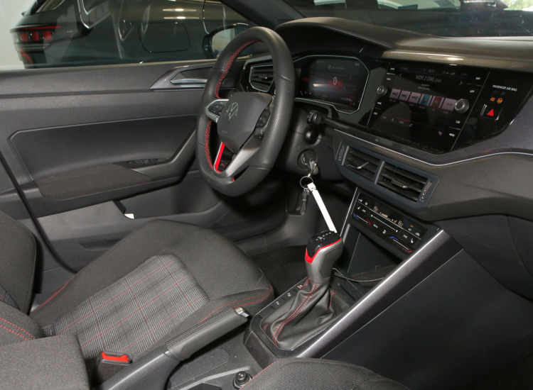 Polo GTI!! 2.0 TSI, DSG! Matrix, app connect, alu uvm Navi