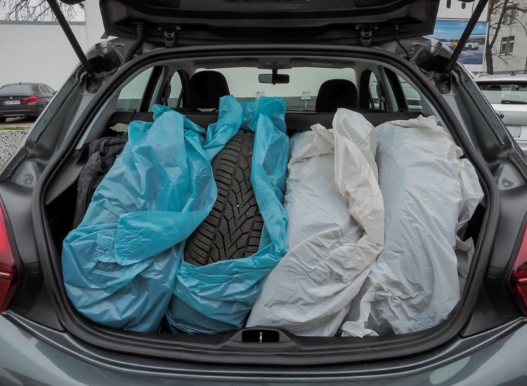 208 1.2 PureTech 82 Active , Klima / Winter und Sommerräder