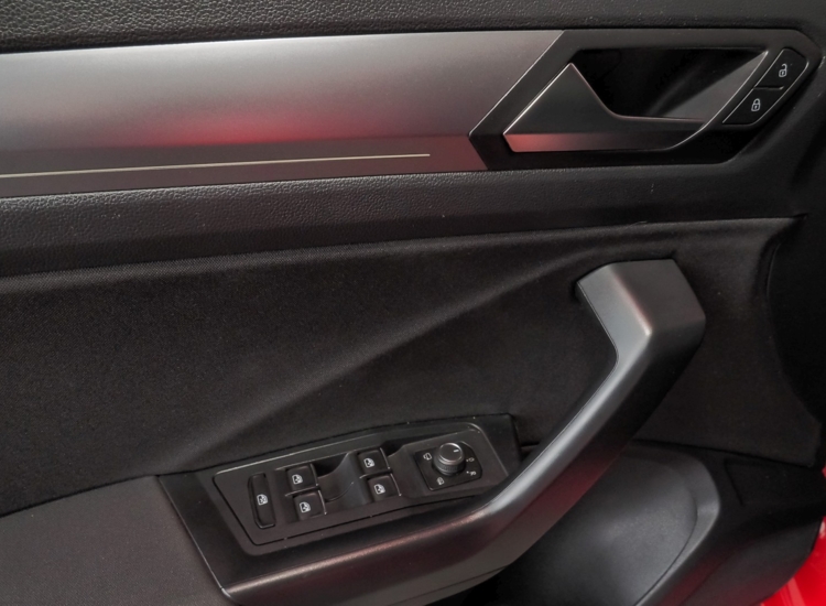 T-Roc Style 2.0 TDI Style Climatronic, Active, Assistenz, Pano uvm Style Navi