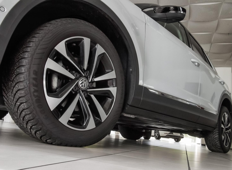 T-Roc IQ Drive 1.5 TSI, Climatronic, Navi, Allwetter, uvm IQ.DRIVE