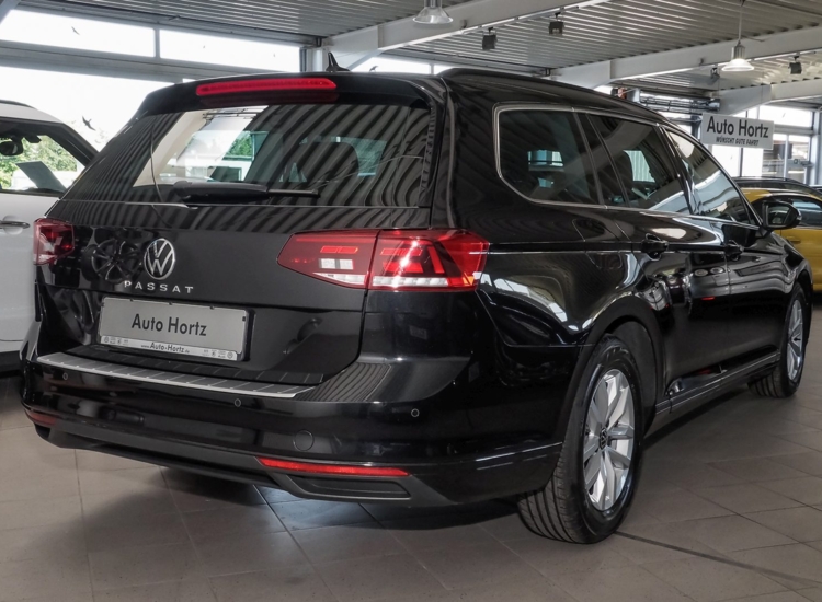 Passat Variant Business 2.0 TDI DSG!! Standheizung, Navi uvm Business