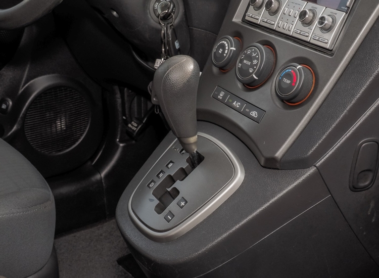 Carens 2.0 CVVT LX Automatik, LM Felgen, Klima u.v.m. LX