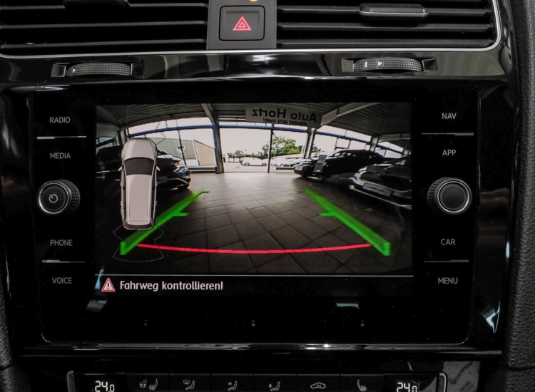 Golf VII Variant Highline 2.0 TDI DSG!! Panorama, LED, Business uvm Navi