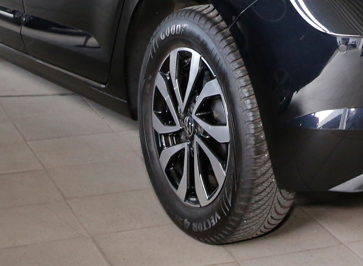 Polo Active 1.0 TSI Navi, Alu uvm