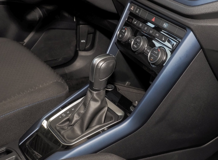 T-Roc 'UNITED' 1.5 l TSI 110 kW (150 PS) DSG! R-Line Exterieur, 19 Zoll, e-Heckklappe uvm