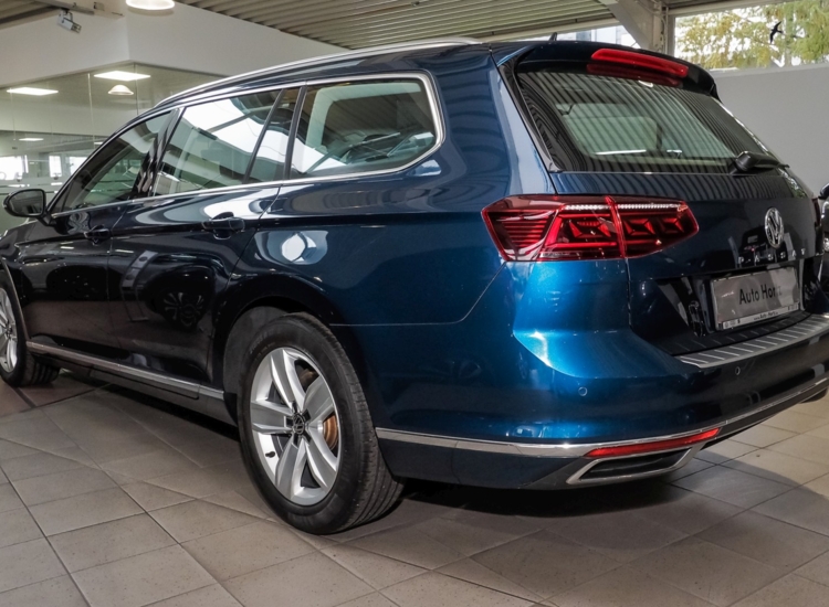 Passat Variant Elegance 2.0 TSI DSG!, Navi, Matrix, Climatronic uvm Elegance